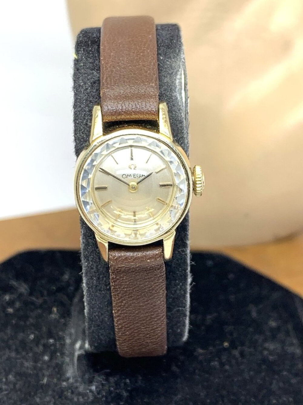Omega De Ville Women's Watch Swiss Mechanical Vintage 1964 Brown Leather 19mm